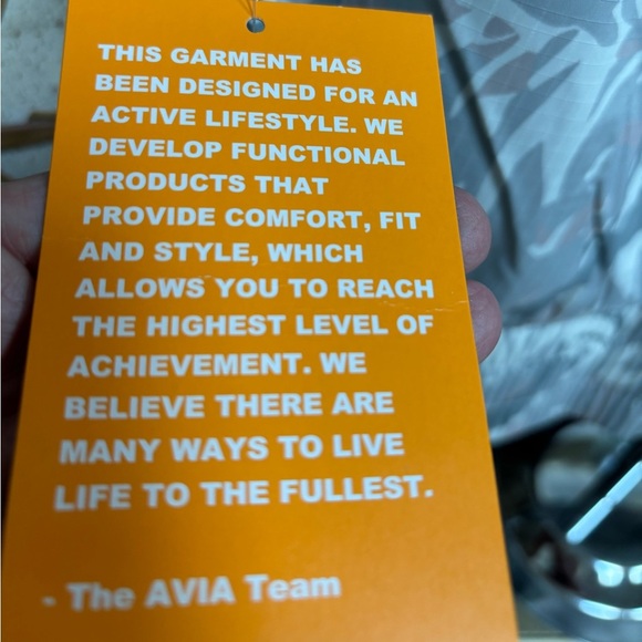 AVIA Gray and White Camouflage Utility Cargo Trail Vest Lightweight SZ 12-14 NWT - Picture 12 of 13